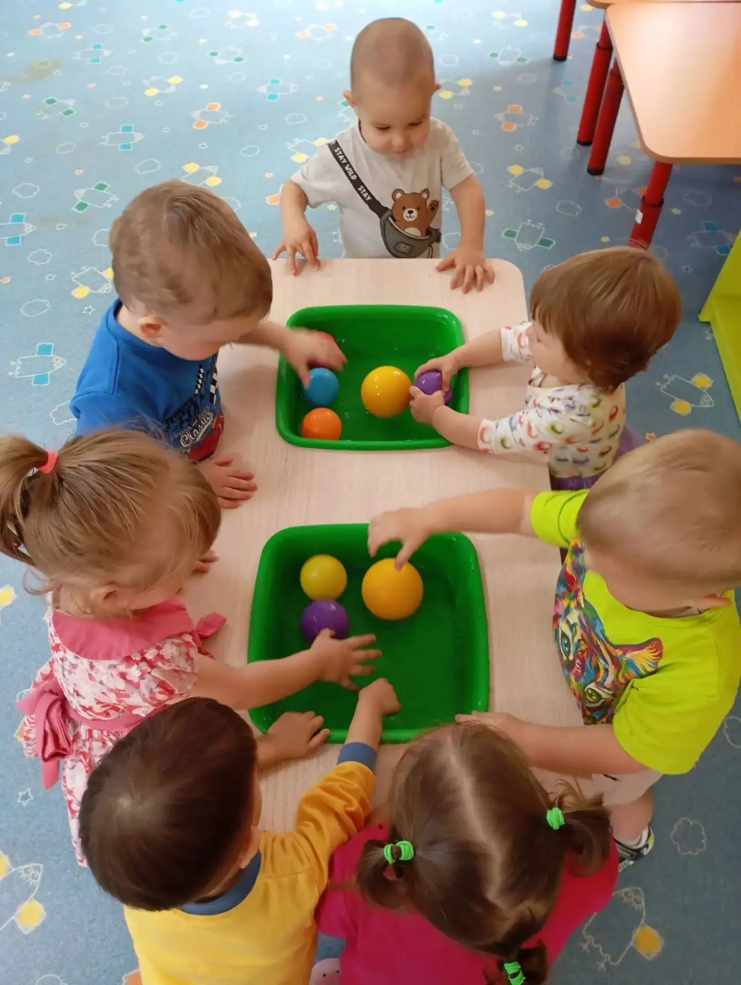 Игры с водой : "Весёлая водичка."