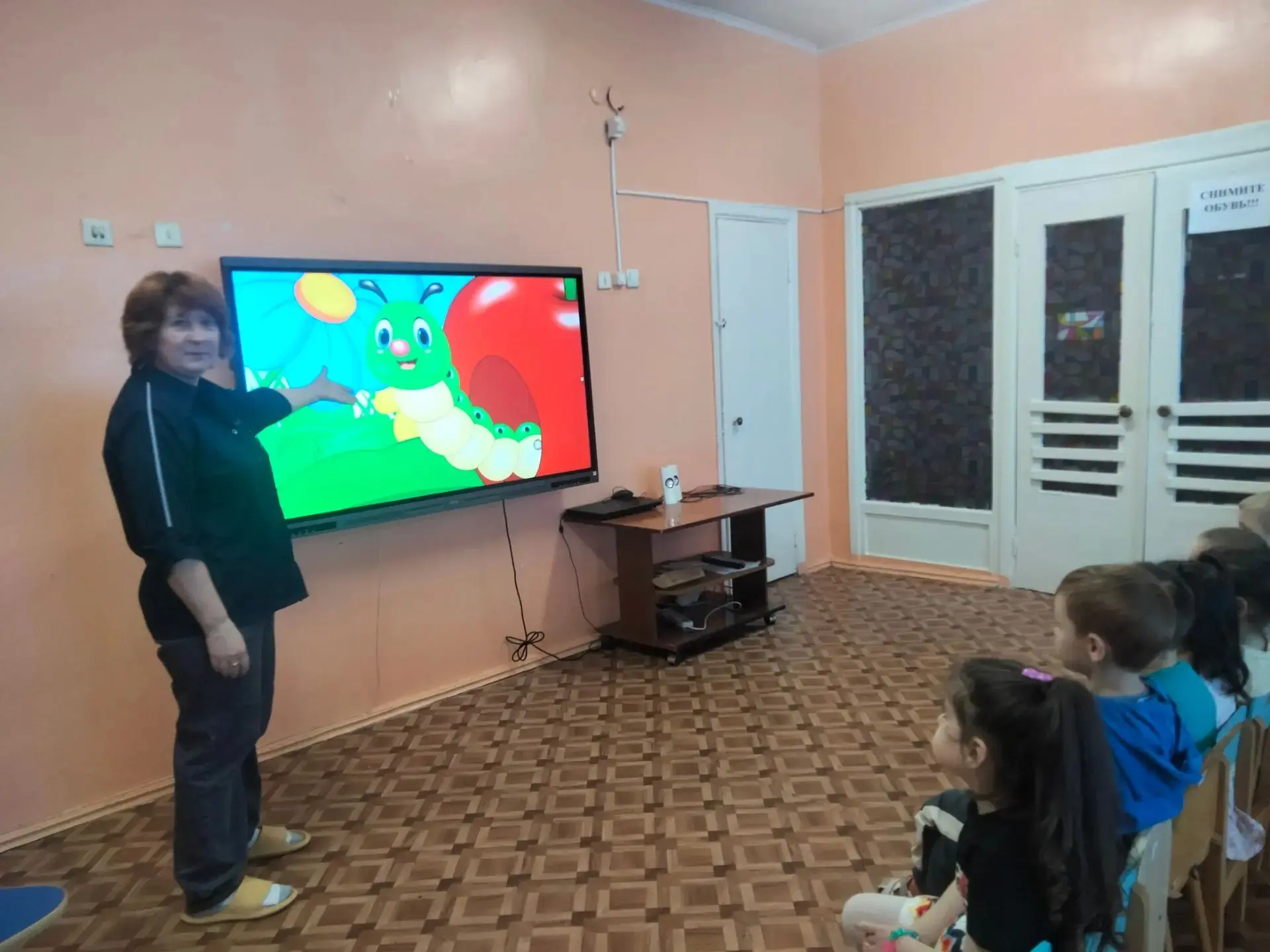 🦋 Волшебный день в мире бабочек🦋

🦋В средней группе прошло тематическое занятие «День бабочек»🦋 