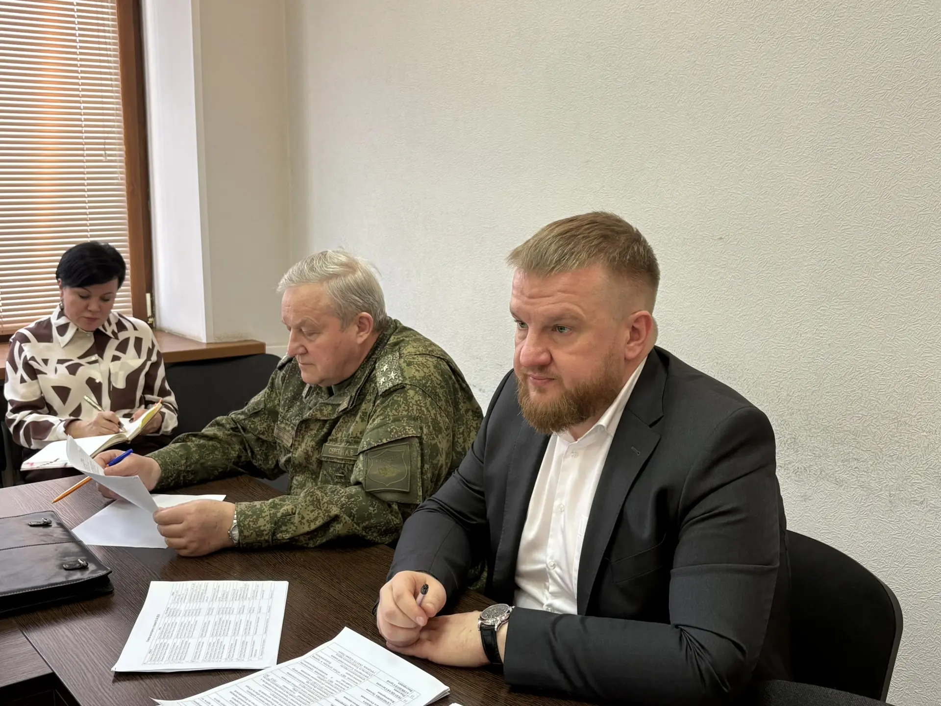 ✅Провёл очередную встречу с семьями участников СВО  Совместно с профильными специалистами и военным 