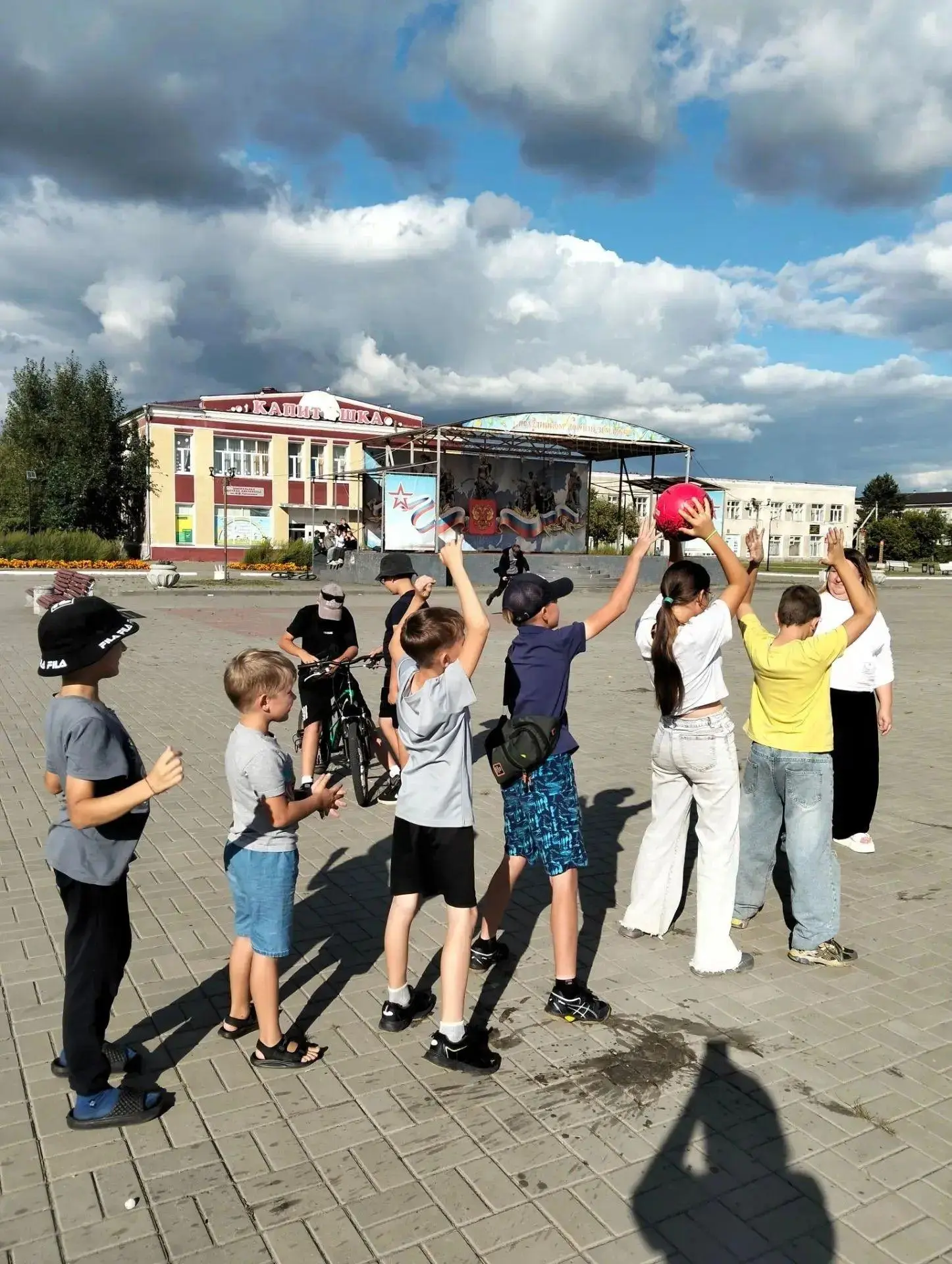 🔥Вчера на площади Единения было не сосчитать улыбок!