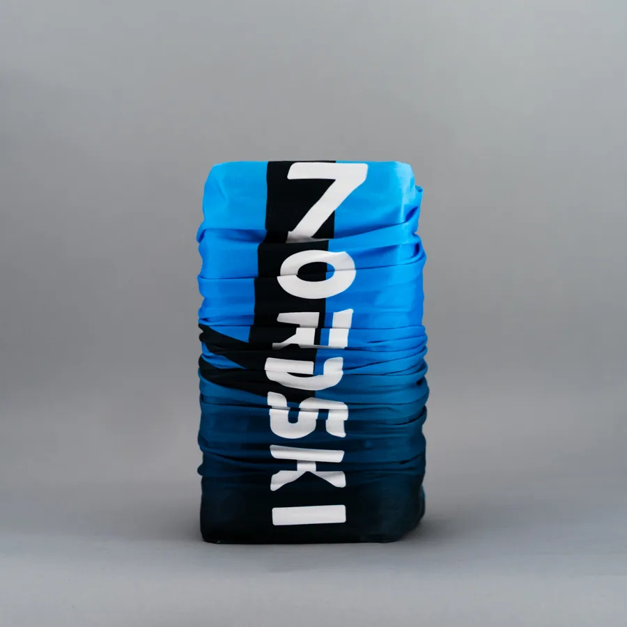 Бафф NORDSKI LOGO – многофункциональный аксессуар. Его можно использовать и для занятий...