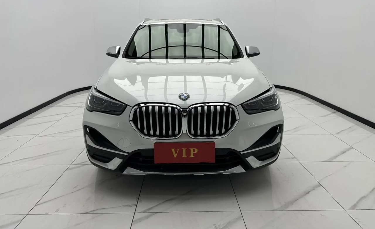 BMW X1 2022 sDrive20Li Premium