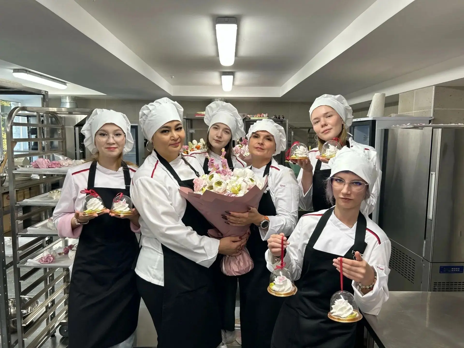 «Нить добра»: добрые дела каждую последнюю субботу месяца на площадках техникумов и кол...