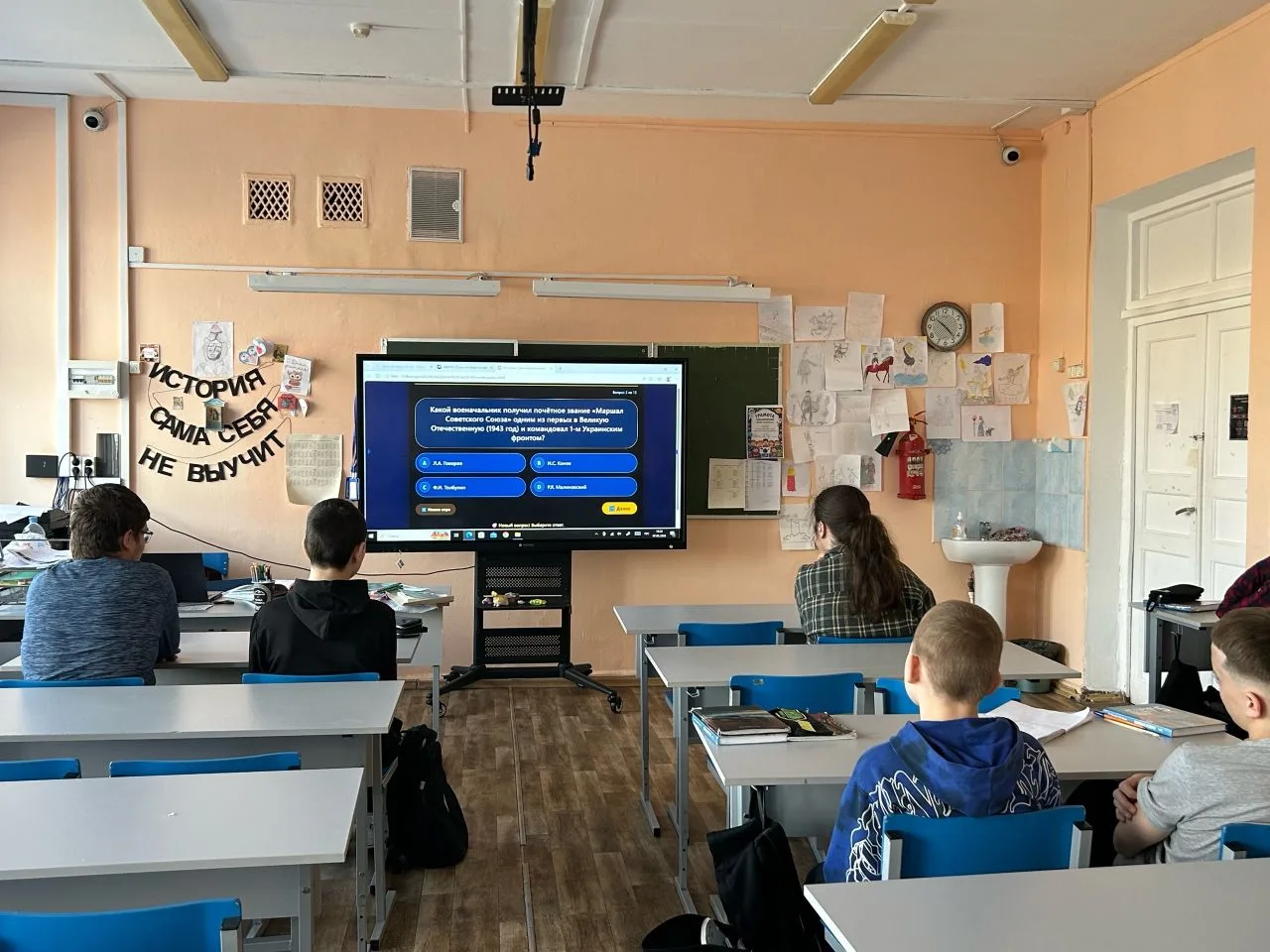История не терпит забвения 🕊️  В рамках патриотической Декады «Помним! Славимся! Гордимся!», посвящё
