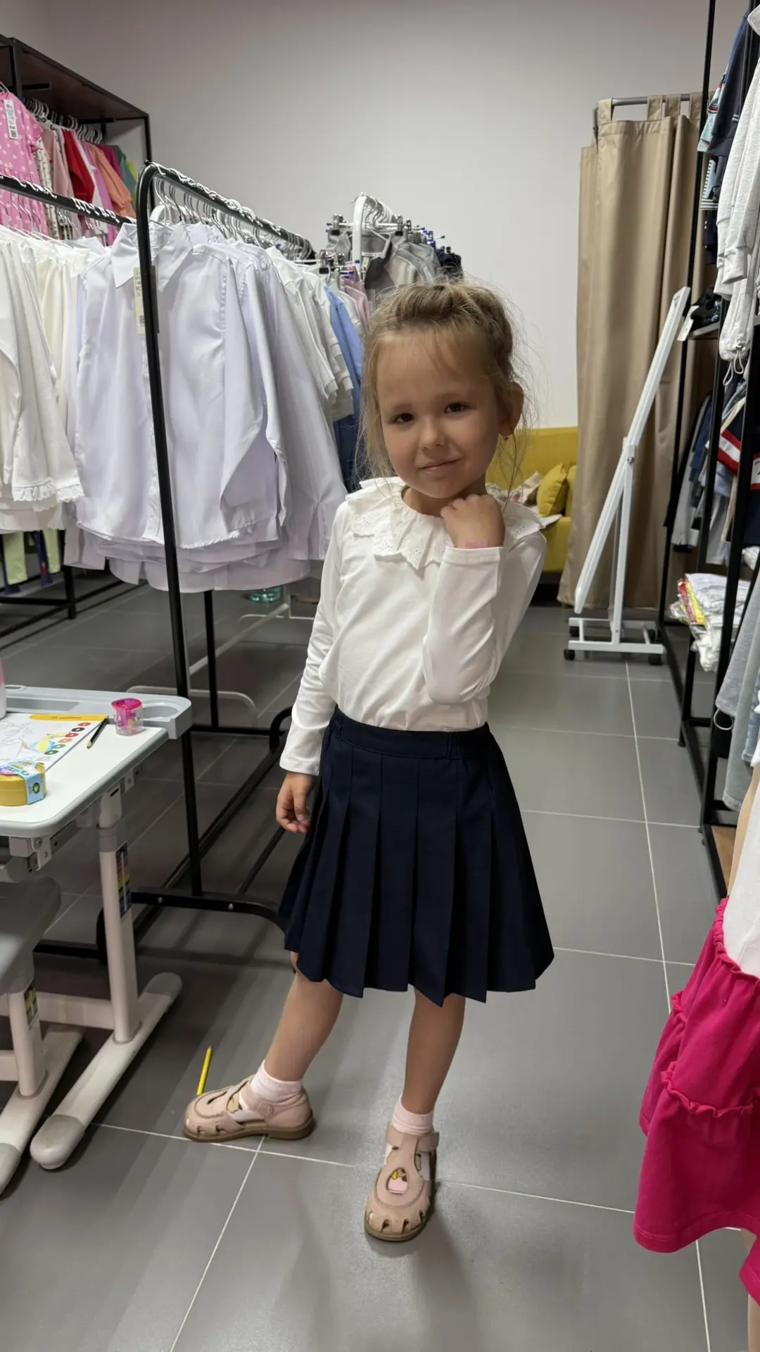 Школьные образы от Николь 👩🏼‍🏫📚