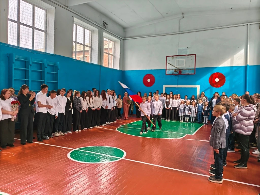 📚 С ДНЁМ ЗНАНИЙ, ЗАРЕЧЕНСКАЯ ШКОЛА! 🎉