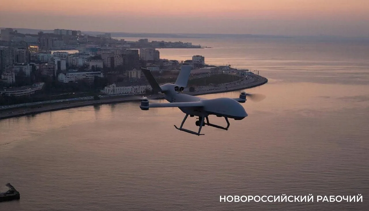В Новороссийске во время атаки горожане устраиваются смотреть «зрелище» с попкорном!