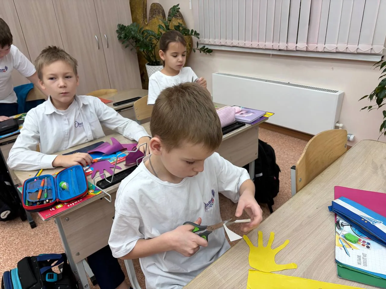 Добрый день, друзья! 🦅 На календаре четверг, а у нас — новая порция вдохновения от наших «Орлят»!  С