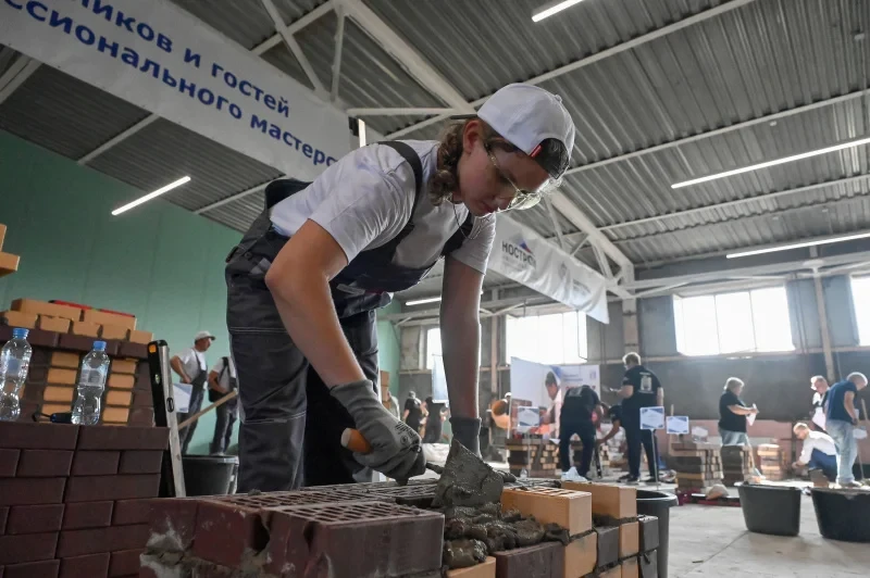 👷Не в грязи, а в «цифре»: в России растят новое поколение строителей Кадровый дефицит ...