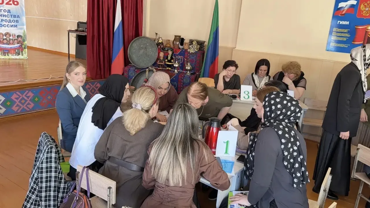 Сегодня в МБОУ «Лицей №51» состоялся городской семинар на тему «Педагогическая мастерская. Интеракти