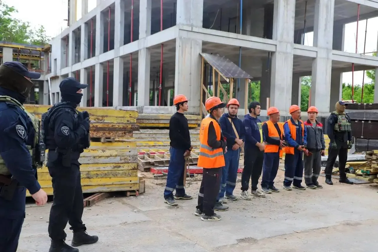 В период с 1 по 10 июня сотрудники полиции в Пскове провели масштабную проверку, охвати...