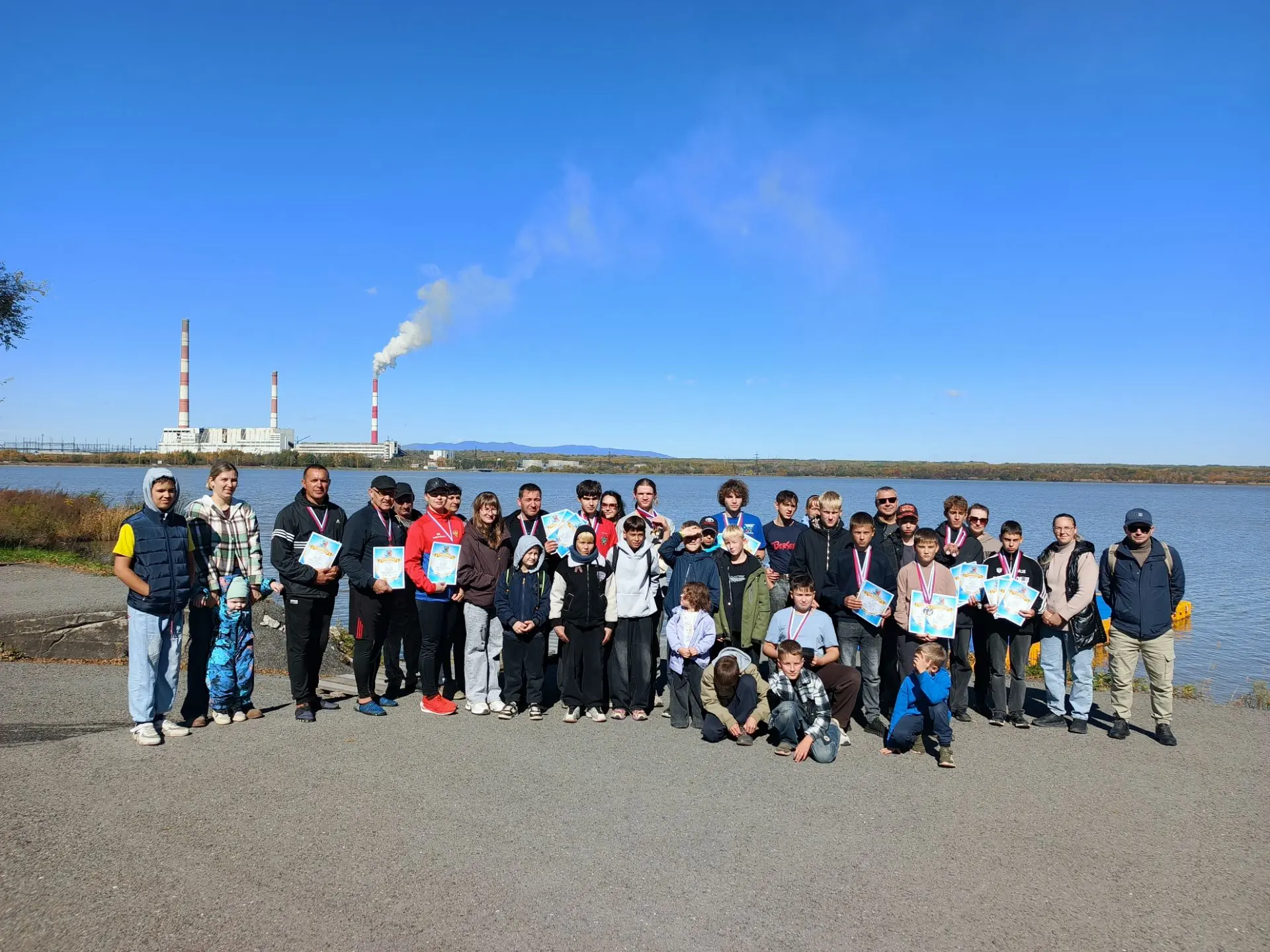 Закрытие сезона на воде: Лучегорск провёл яркие соревнования по гребле!
