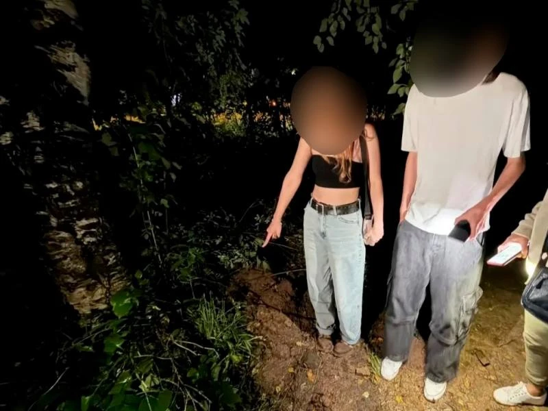 Двух наркозакладчиков из Ухты задержали с поличным в одном из сыктывкарских дворов.