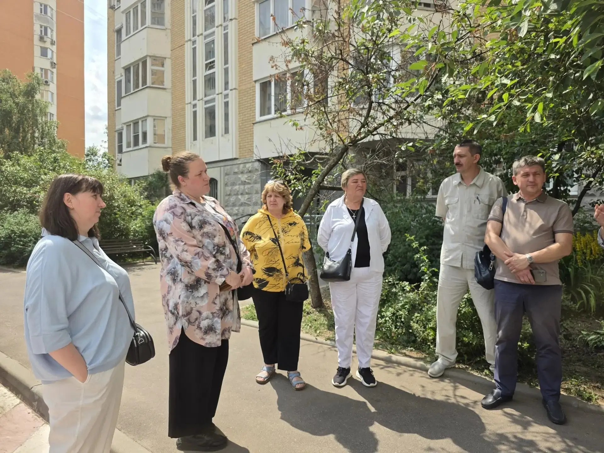 Сегодня провели еженедельный обход территории района 🏘