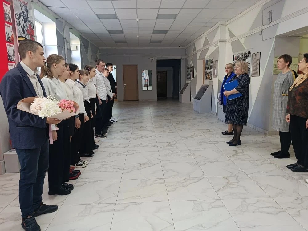 Наши ребята школы-интерната сдали экзамены по русскому языку и литературному чтению,  м...