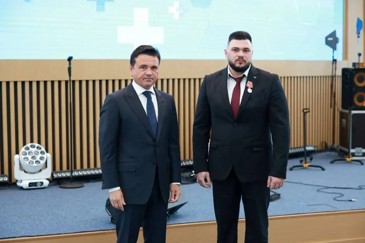 🩺 Врач-хирург Дубненской больницы награжден государственной наградой

Губернатор Подмосковья Андрей