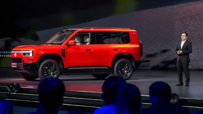 Бренд M-Hero, принадлежащий концерну Dongfeng, начал в Китае продажи премиального гибри...