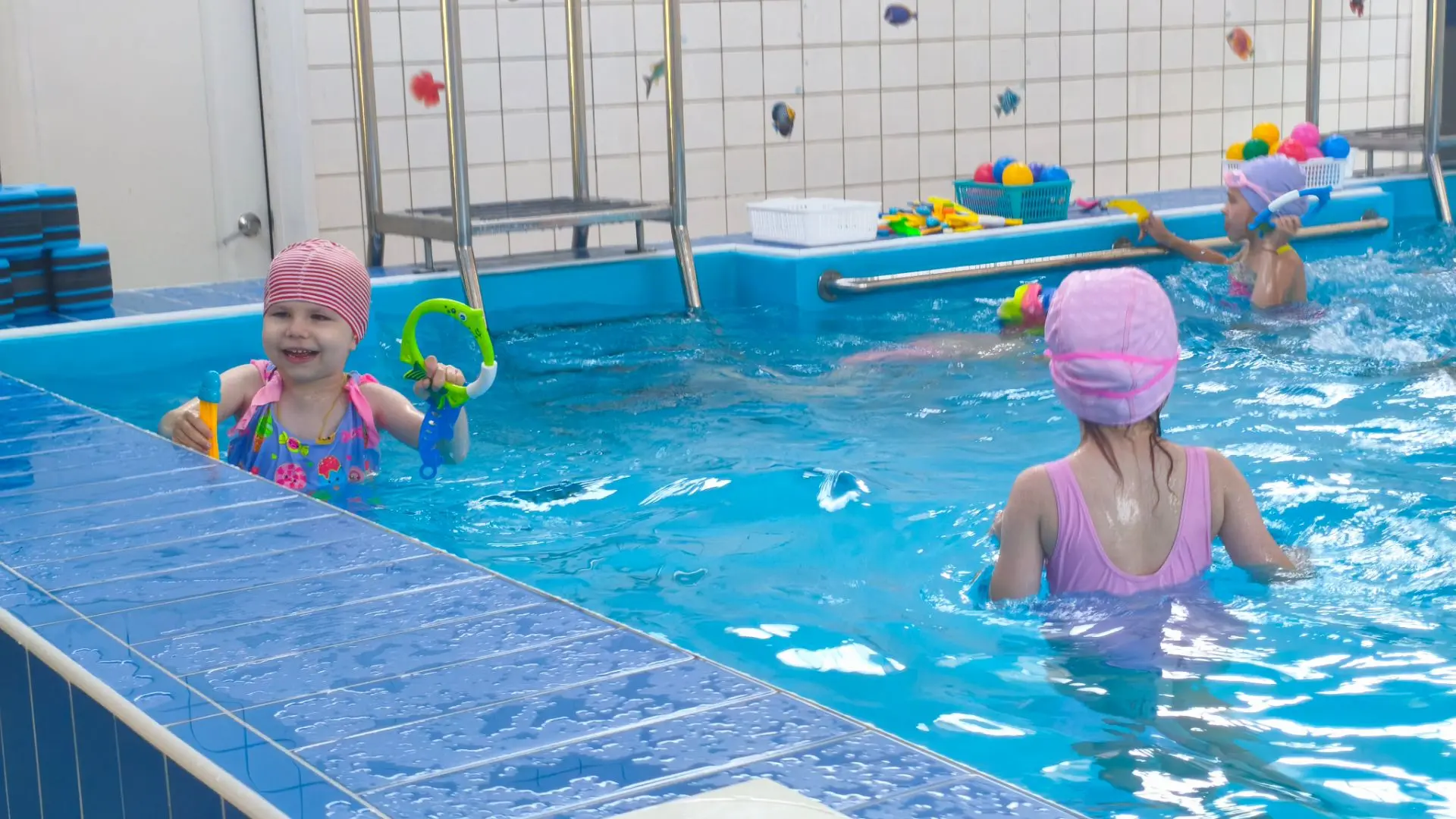 🏊‍♂️ Плавание — это море радости и веселья! 😍