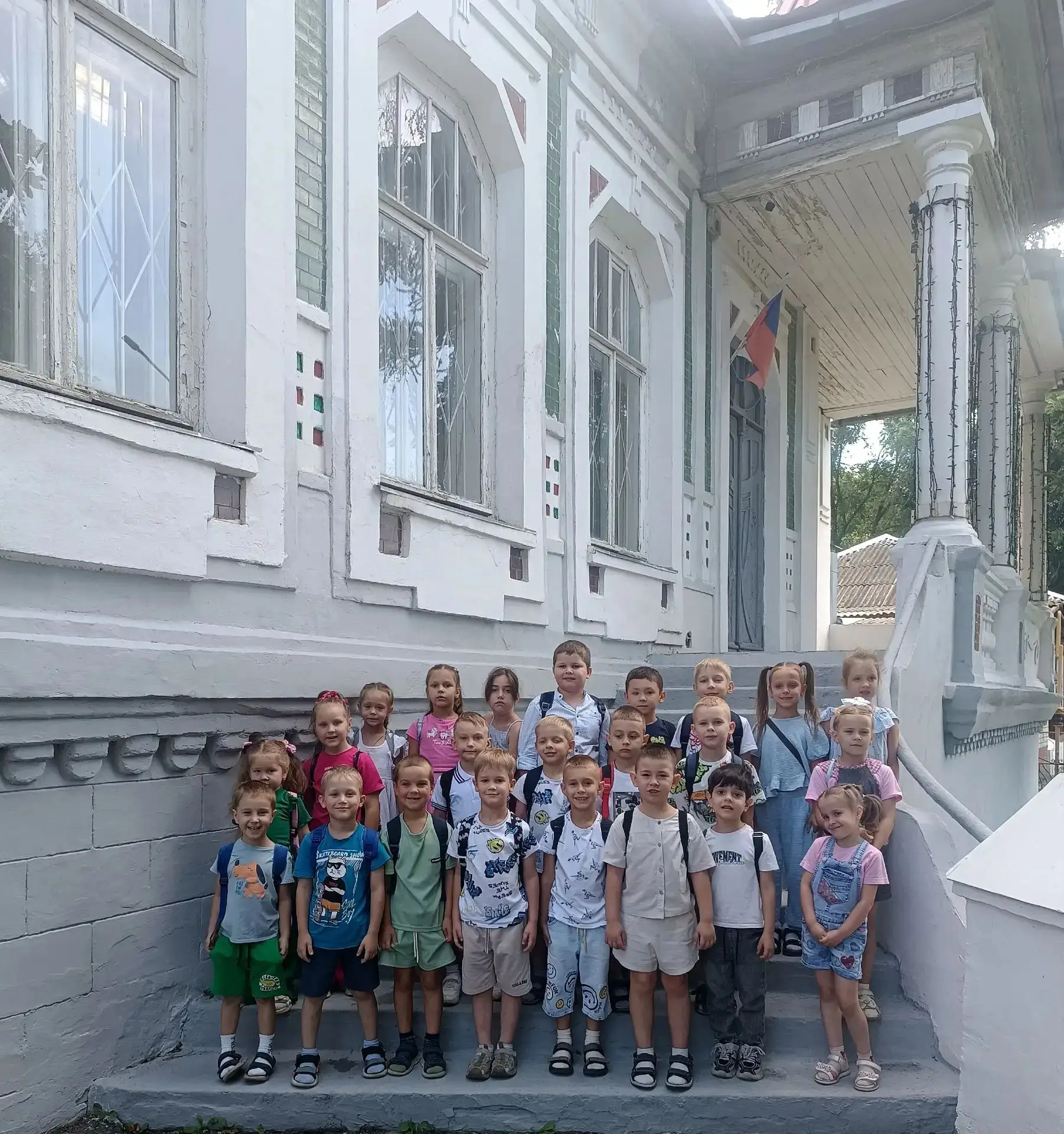 🚌 Путешествие в прошлое: наши в галерее Шолохова!