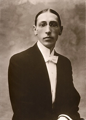 17 июня родился композитор Игорь Фёдорович Стравинский (1882 - 1971) - один из крупнейших представит