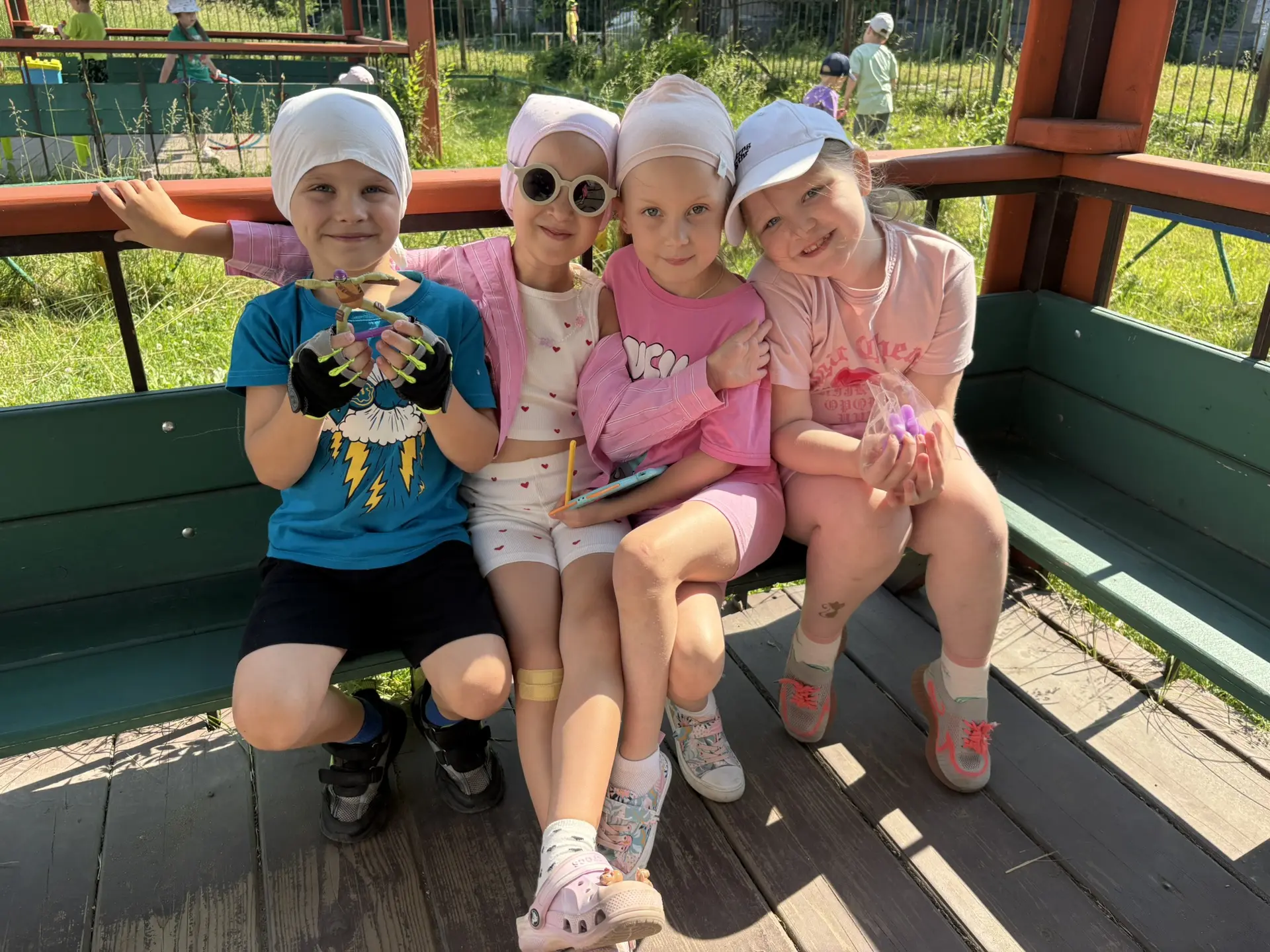 🌞 Лето в детском саду – это время, полное радости и веселья! 🌼

Каждый день мы выходим на улицу, ч