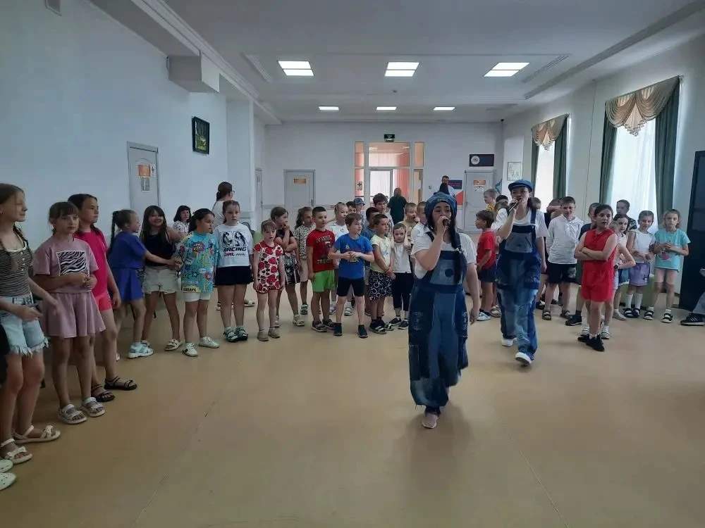 💥 Сегодня 1 отряд школьного лагеря "Солнышко" ☀️ принял участие в игровой развлекательной программе
