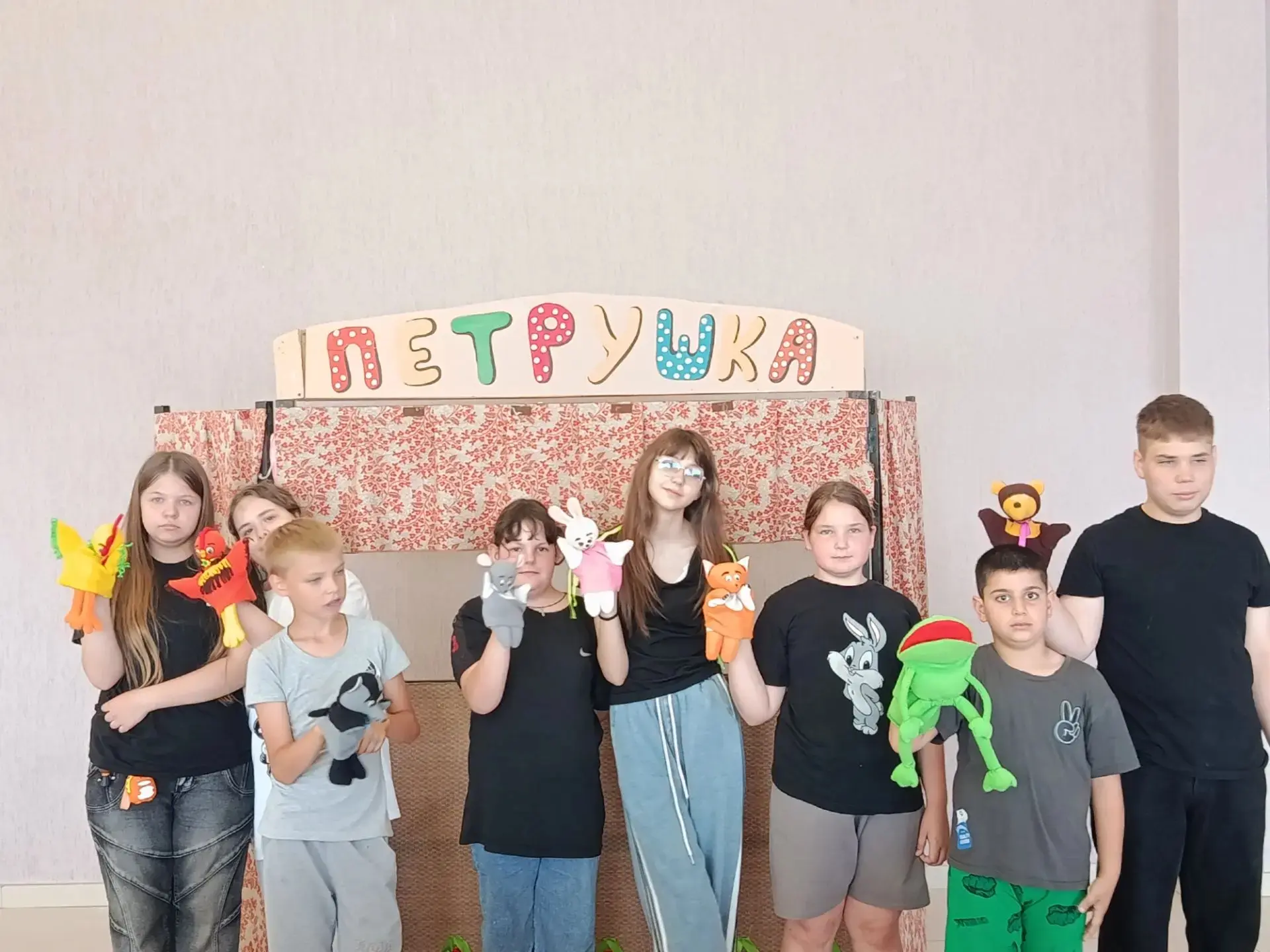 ✨ В гостях у сказки! ✨

В МАУ «КДЦ Мичуринского сельского поселения» прошло мероприятие для ребят из