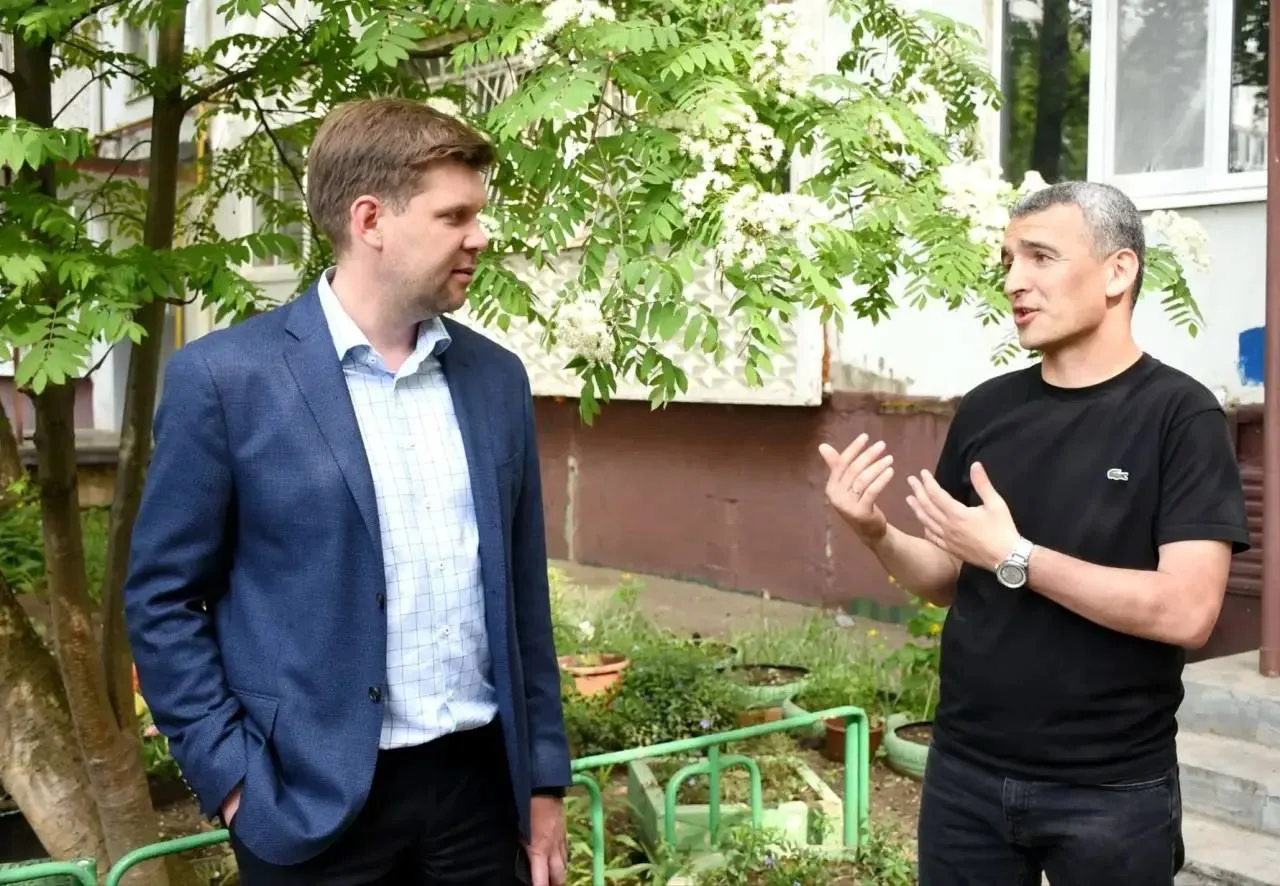 🔻Глава Оренбурга контролирует восстановление поврежденного дома на Волгоградской  #Про_Общество  Гла