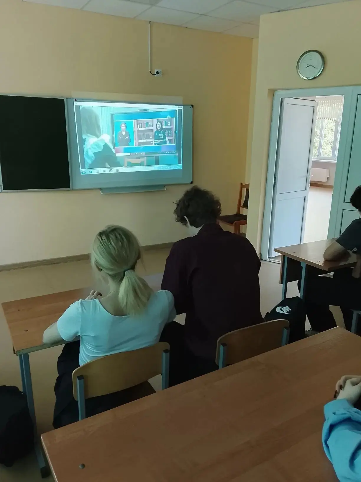 18 мая 2026 года "Разговоры о важном" были посвящены теме "Ценности, которые нас объединяют".