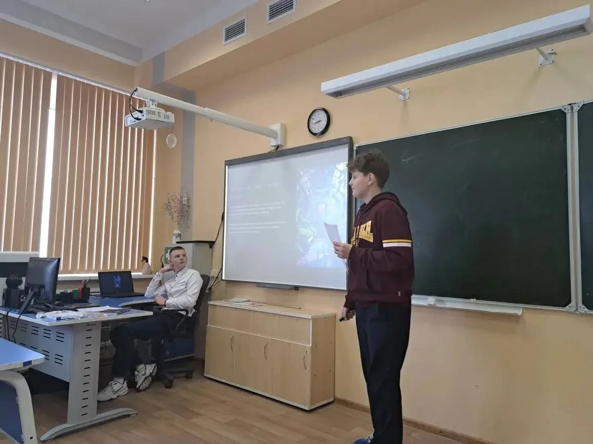 🧑‍🎓25 и 26 марта в нашей школе прошло важное событие — защита проектных работ обучающихся 7Б и 8 Б к