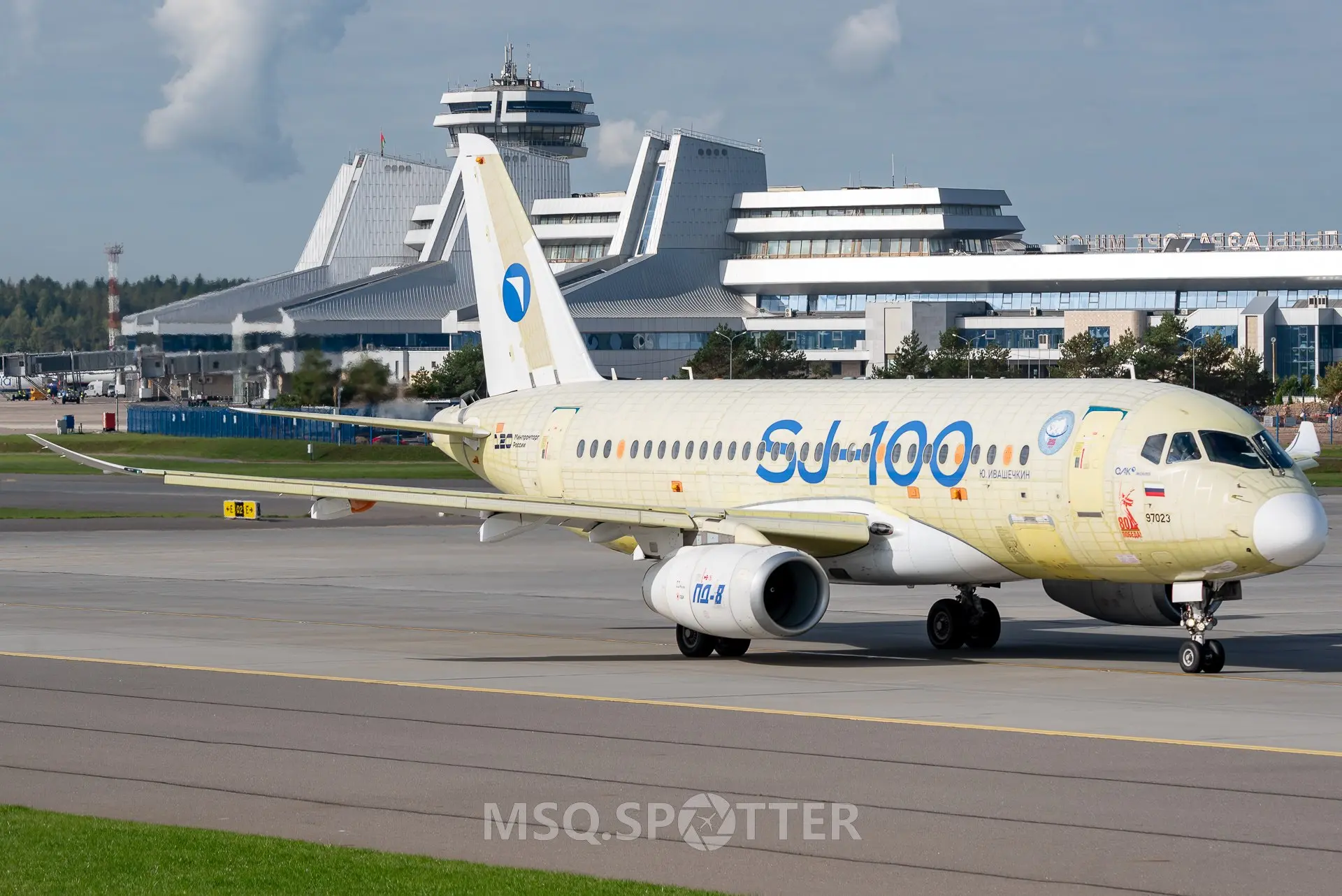 ✈️ Уникальные испытания SJ100 в Минске