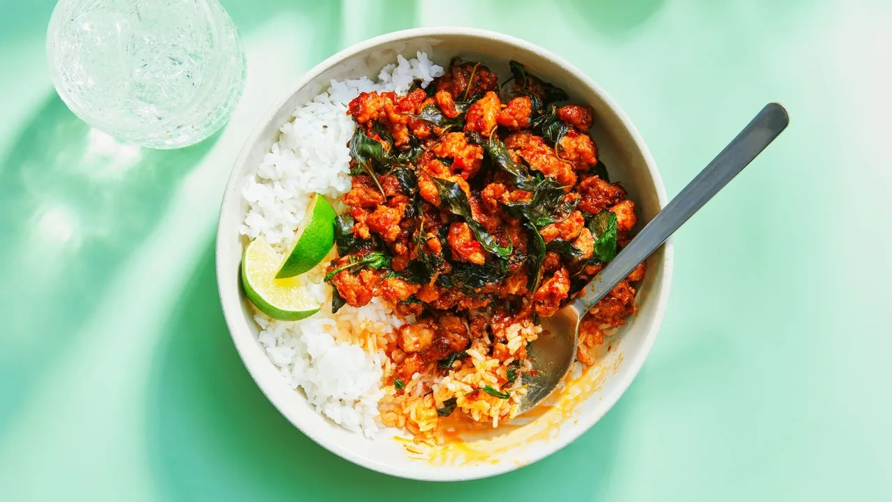 🌶️ Куриный фарш с базиликом и чили