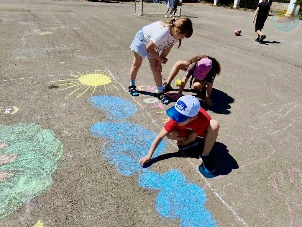 ☀️ И снова в эфире — лагерь «Дружба»!🕊