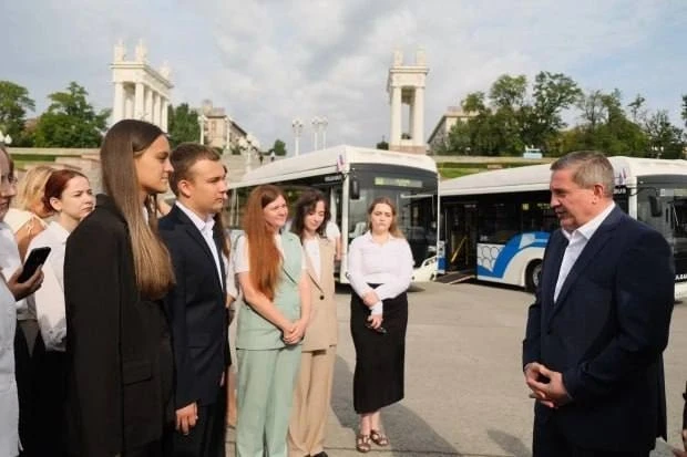 Автобусный парк Волгограда пополнили 26 новыми автобусами большого и особо большого кла...