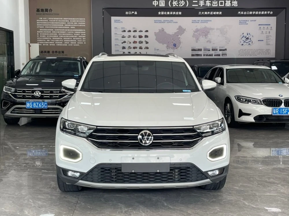 🚗 Volkswagen T-Roc 2021

📅 Год: 2021
🛣 Пробег: 40 000 км
💰 Цена под ключ: 2 545 052 ₽

⚙️ Двигат