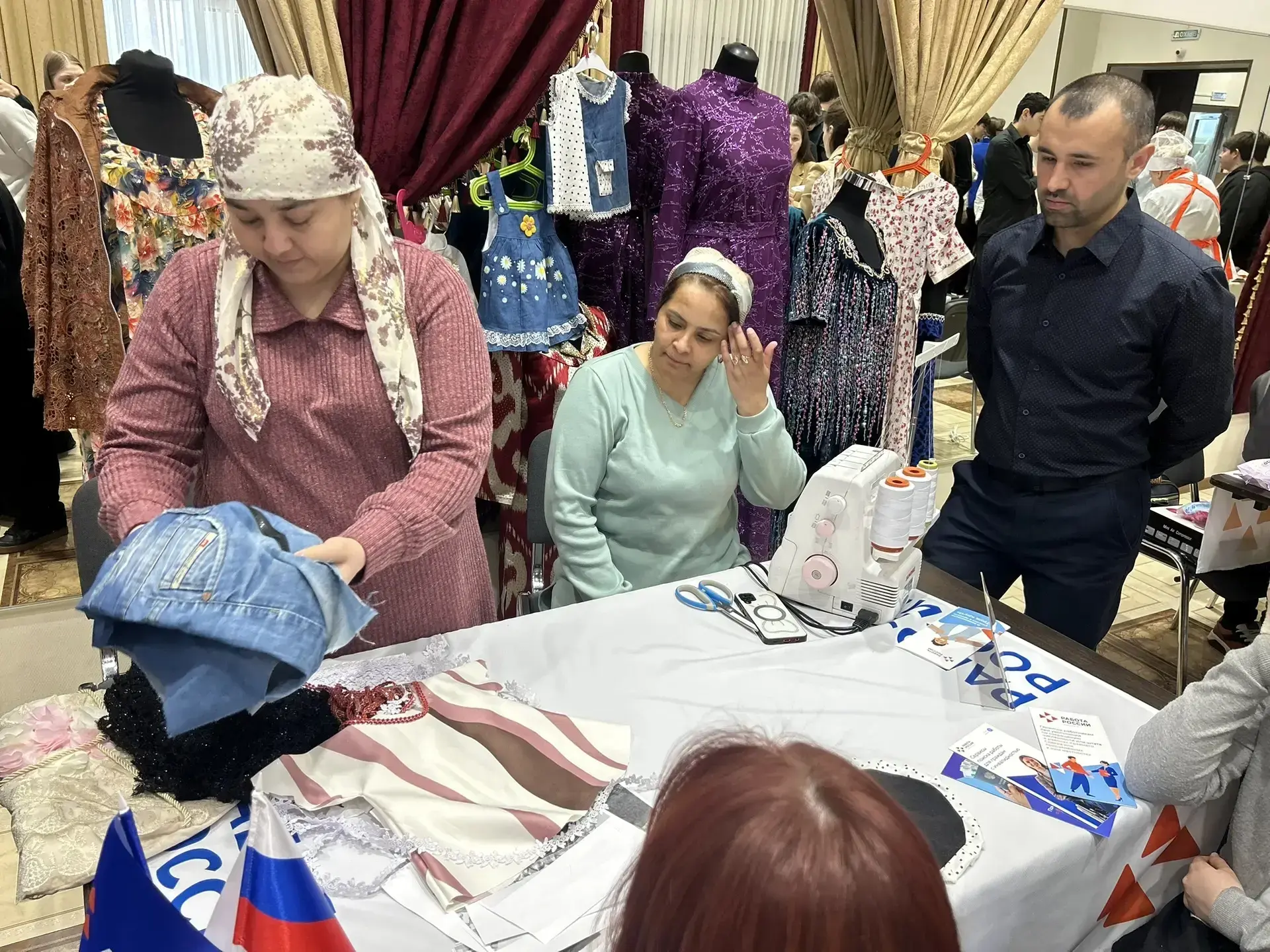 Ярмарка вакансий.Взгляд на будущее.  Посещение подобных мероприятий — часть комплексной работы колле
