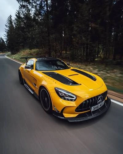 Mercedes-AMG GT Black Series в цвете Solar Beam Yellow — это один из самых экстремальны...