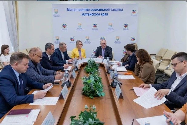 В Алтайском крае обсудили организационные моменты по проезду участников СВО до места пр...