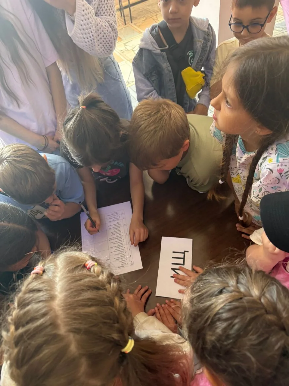 📍Сегодня, 4 июня, с 1 и 2 отрядами лагеря был пройден квест «Дерево вопросов».🌳❓