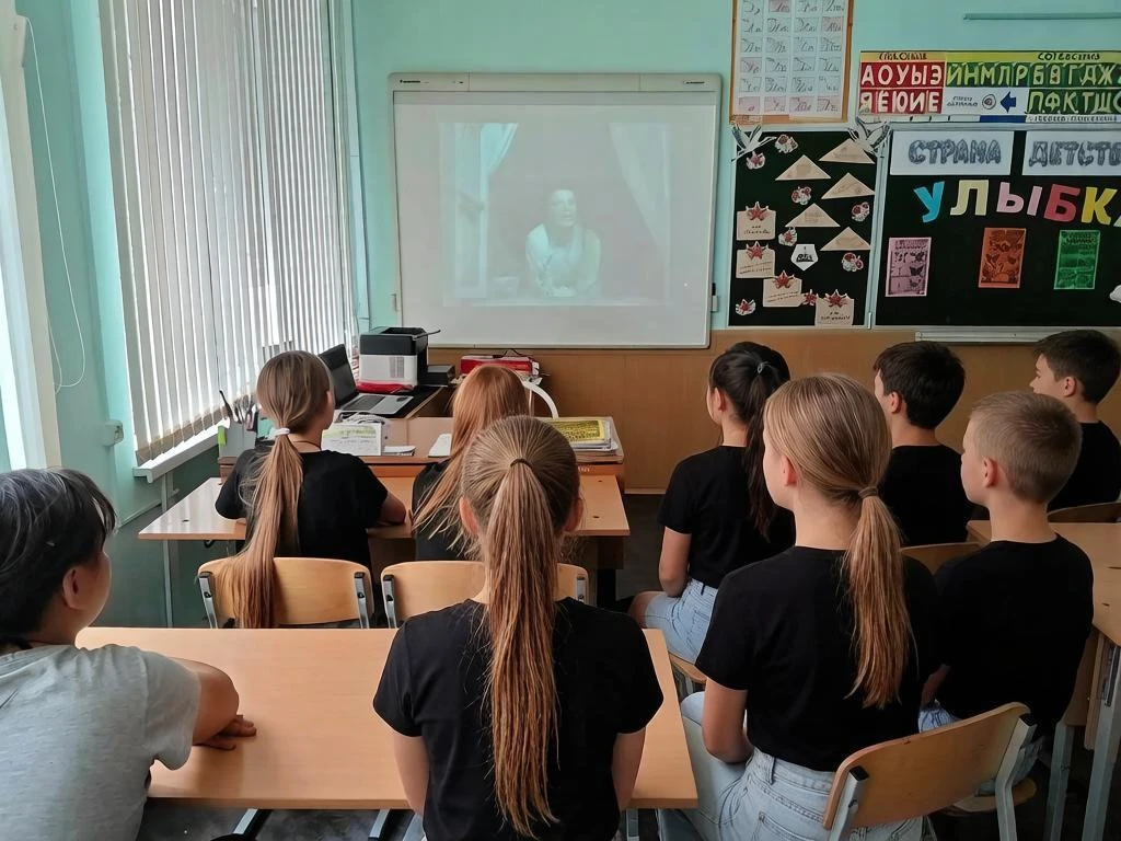 «Память священна».                                                                                  