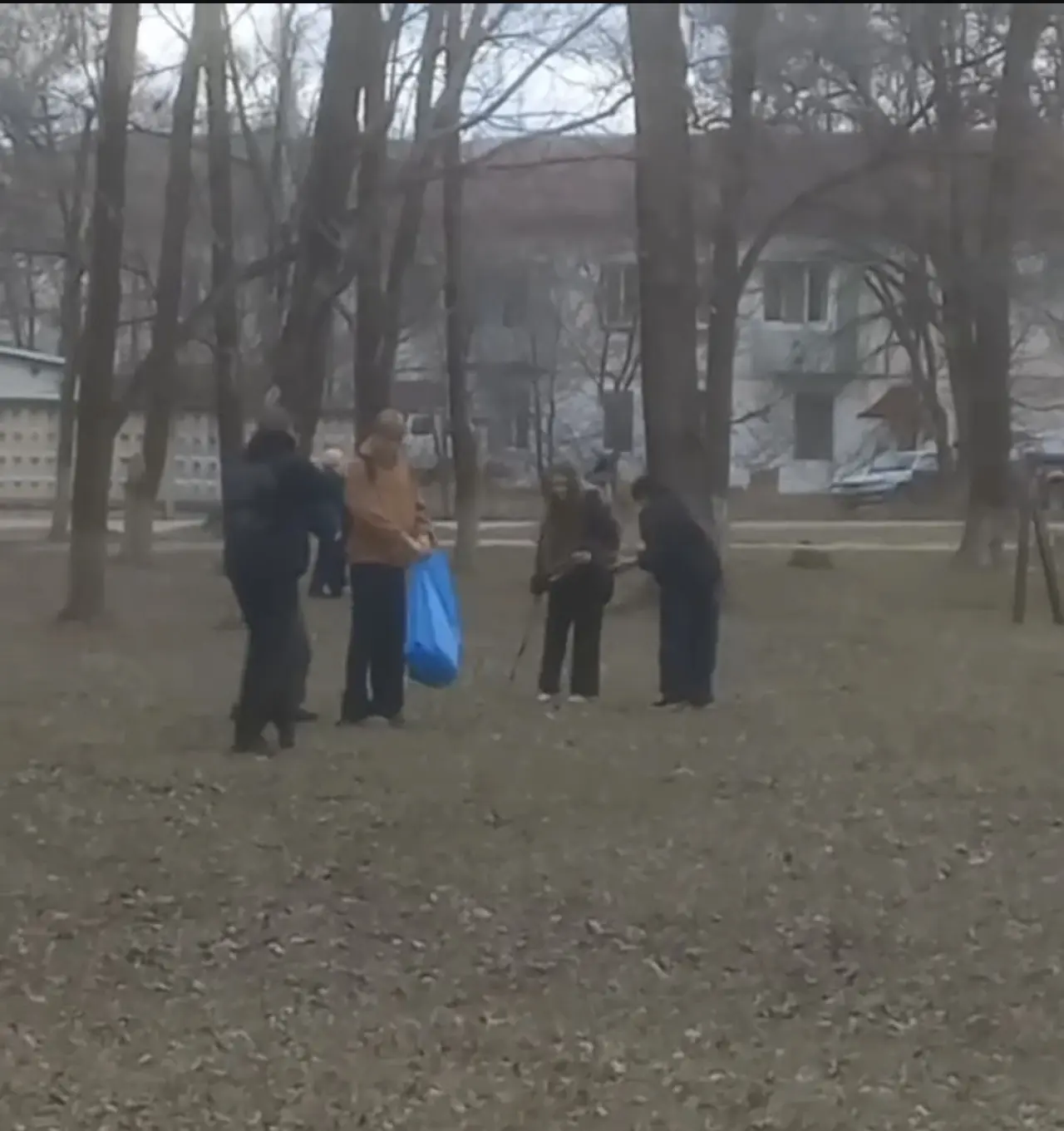 Глава Дальнереченского городского округа Сергей Старков:  🧹 Сделаем наш город чище вместе!  Вместе с