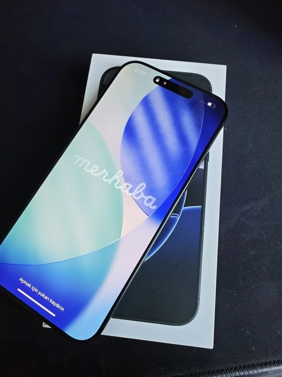 Продам iPhone 16 Pro Max 12/512GB, Black Titanium, Горловка