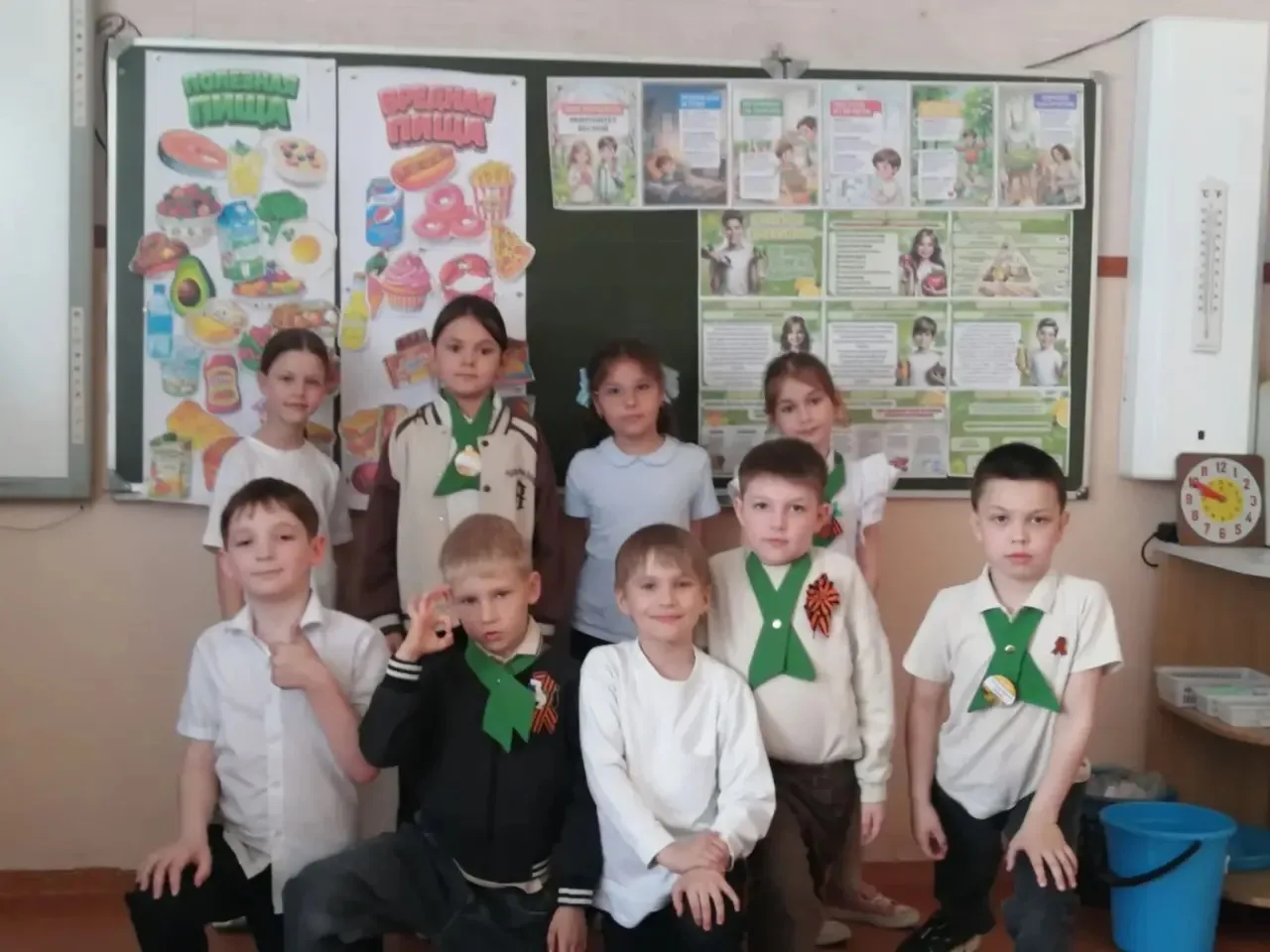 В рамках празднования Дня здоровья 🩺 ученики 1А класса прошли "7 шагов к здоровью" 👣. Узнали о прави