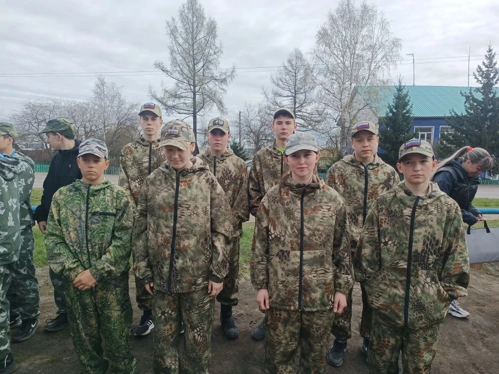 16.05.2026 года команда «Факел» МОУ «Булюшкинская СОШ» приняла участие в муниципальном ...