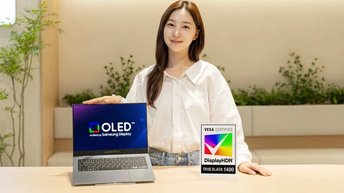 Samsung начала поставки рекордно ярких OLED-панелей