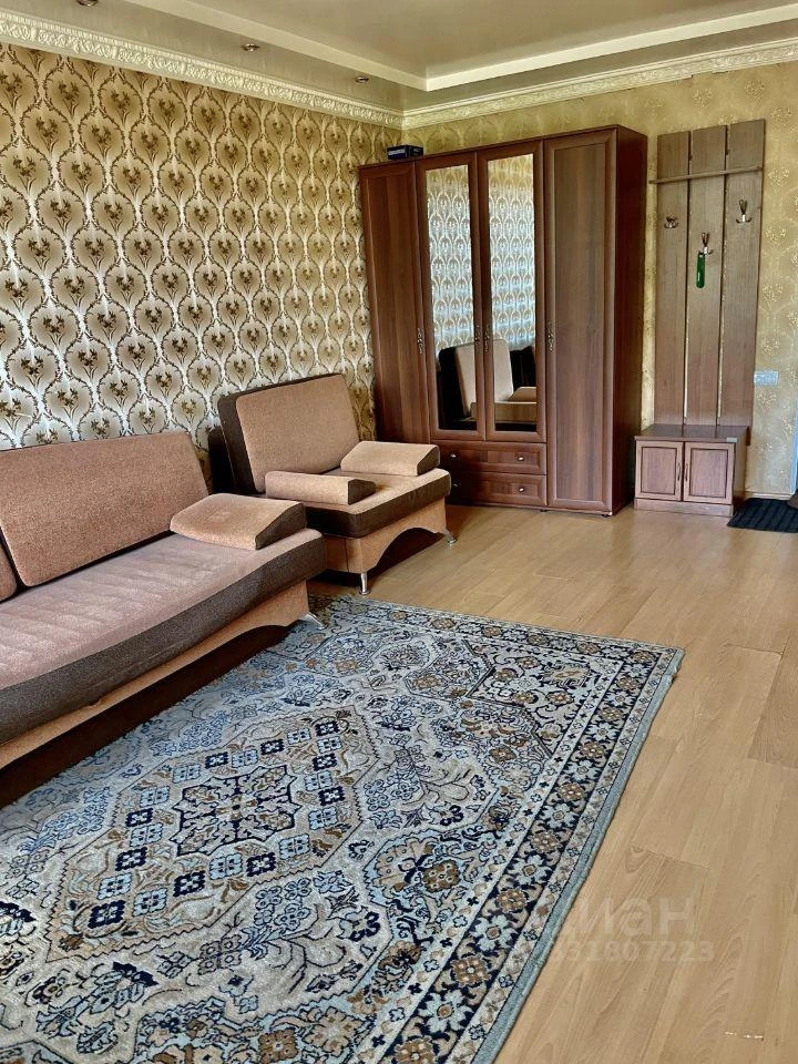 Сдам без посредников: 1-комнатная квартира, 30м²