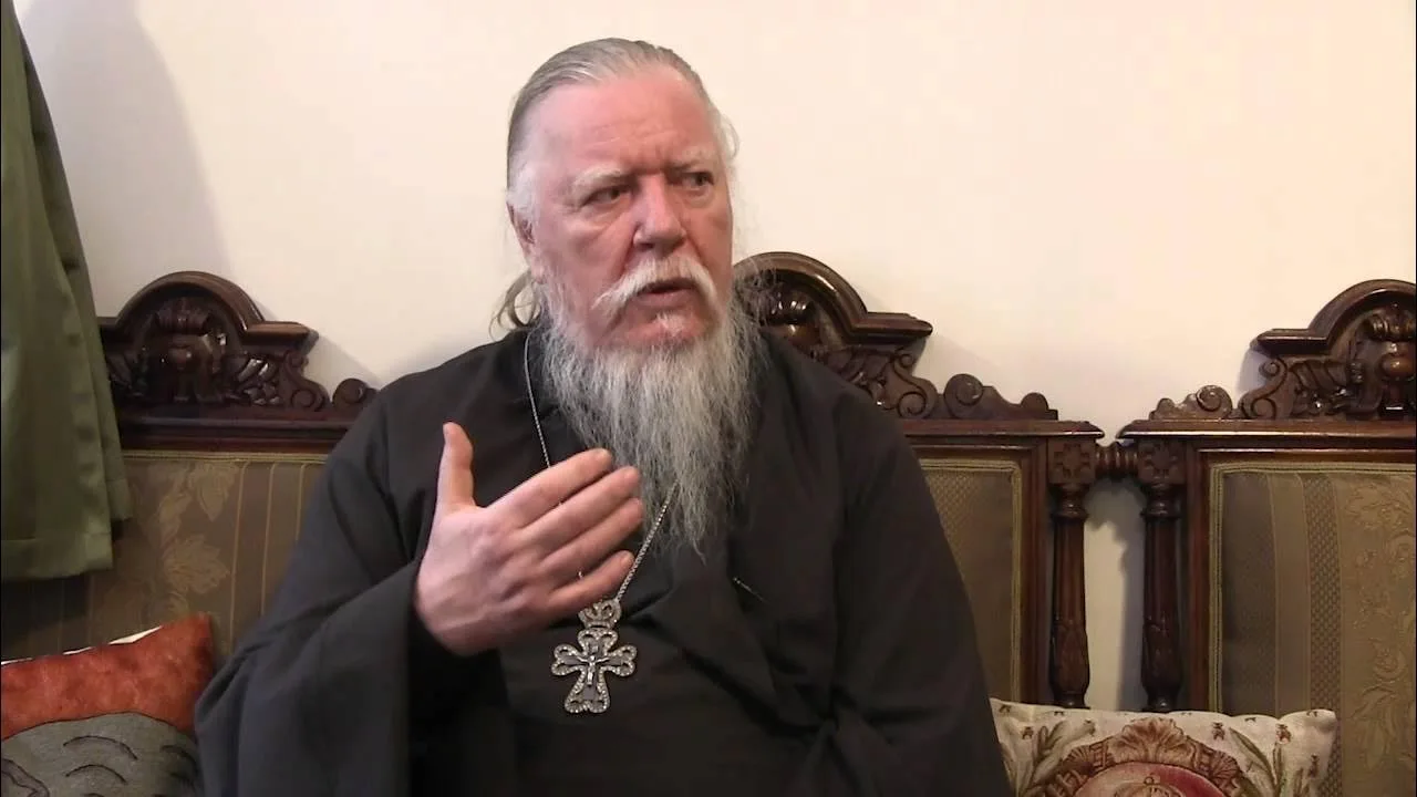 НА ИСПОВЕДИ НУЖНО СТОЯТЬ КАК НА СТРАШНОМ СУДЕ
