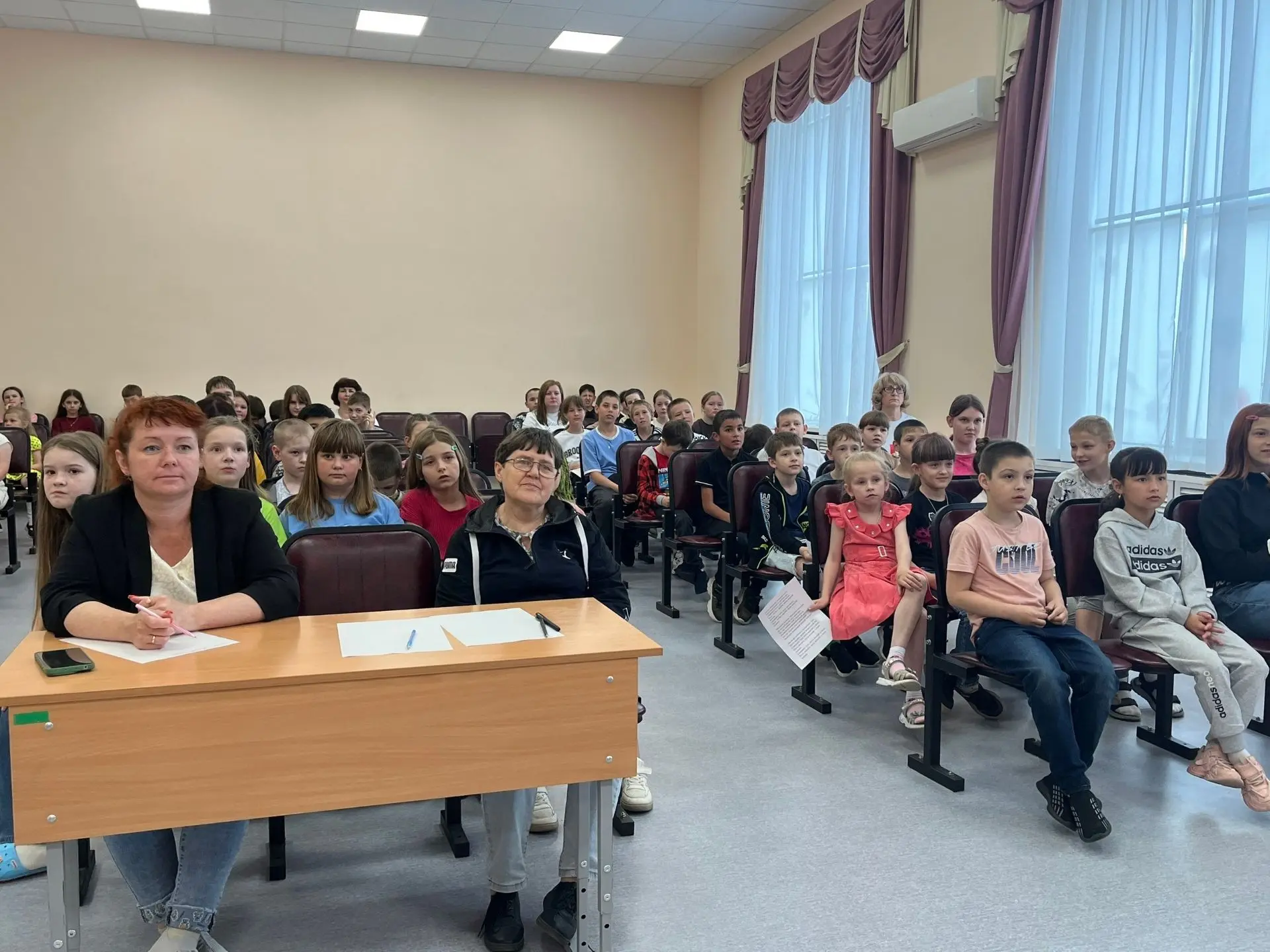4 июня в нашем лагере было всё: и польза, и творчество, и настоящий драйв. С утра прошёл квест по бе