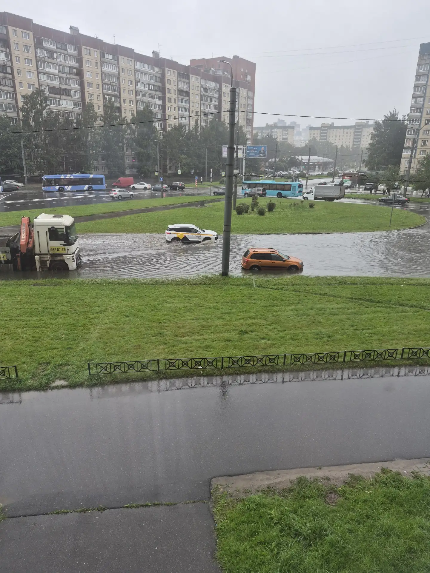 улица Уточкина плывёт