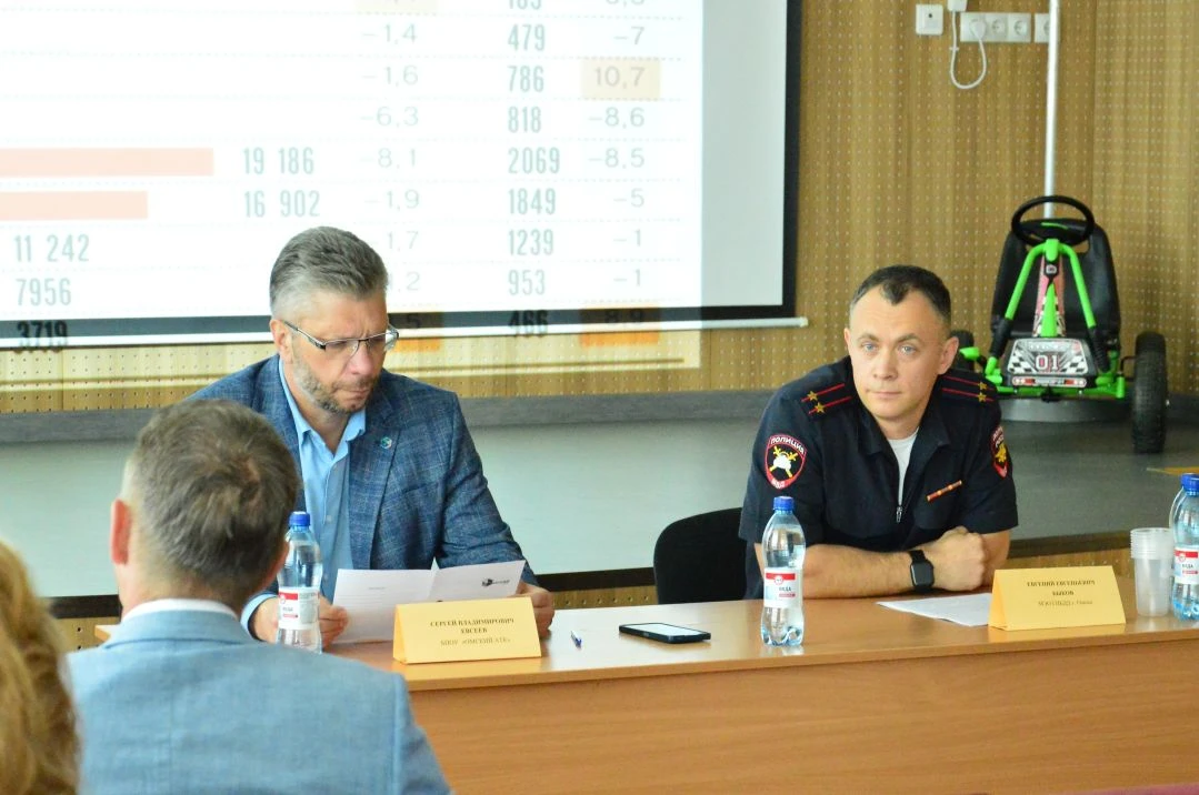 🚦🚦🚦29 мая - в День военного автомобилиста - Региональный учебный методический центр ...
